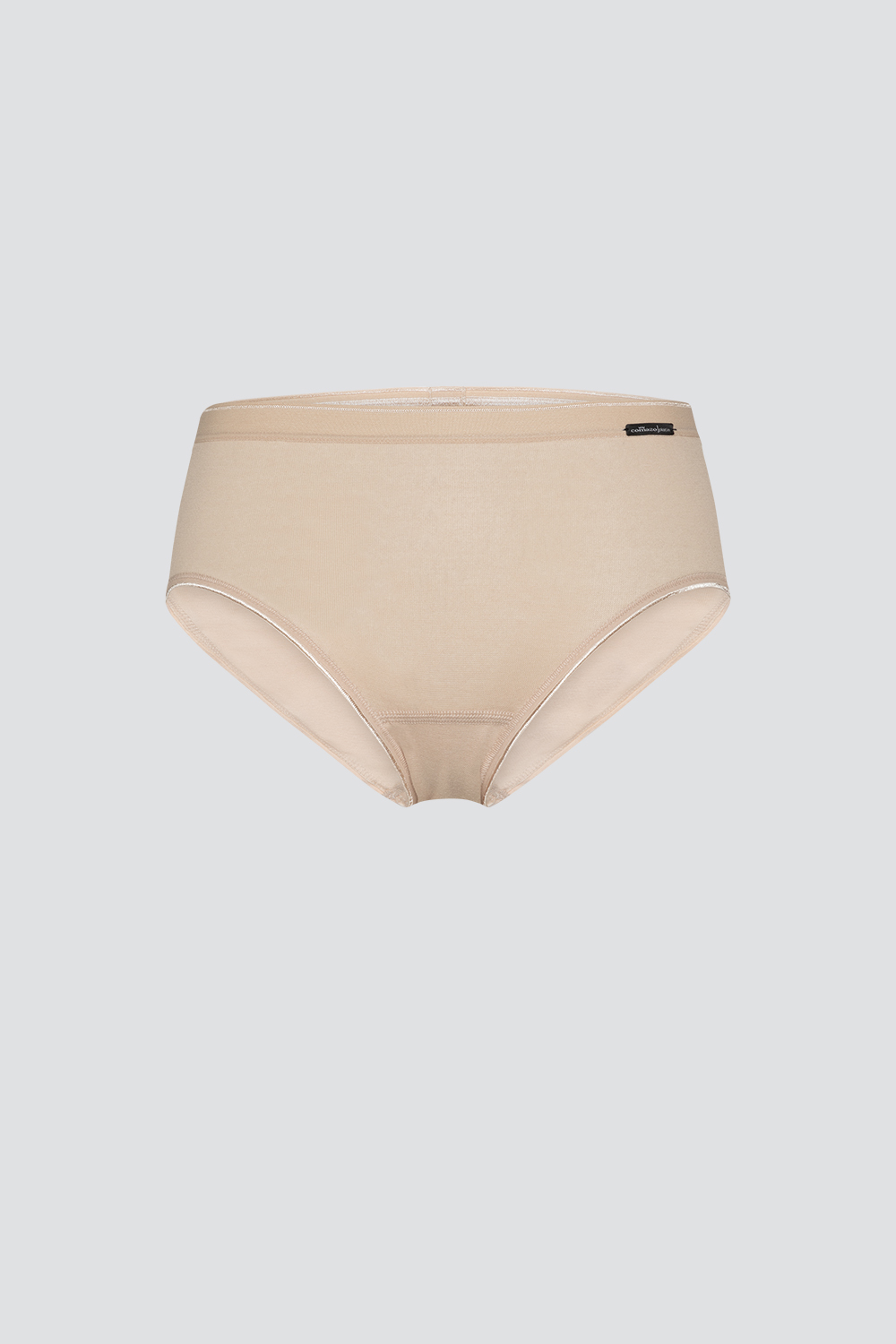 Front view: Comazo maxi slip in Powder, fine rib quality.