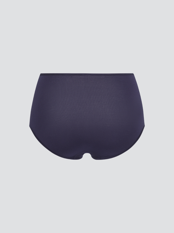 Produktbild HinteransichtMaxi-Slip von Comazo in der Farbe Nachtblau aus MicroModal® mit edlem Schmuck-Anhänger