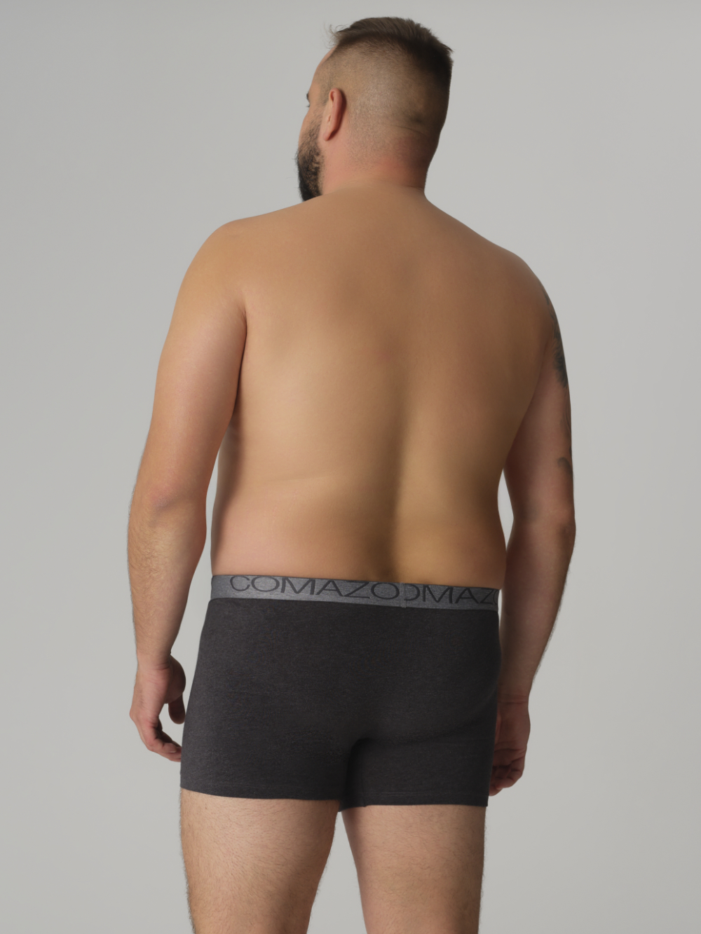 Rückansicht: Mann trägt Comazo Herren Pants Farbe Anthrazit-Melange