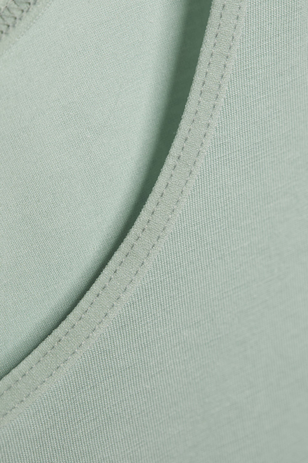 Detailbild Unterhemd Achselträger mit Supimabaumwolle von Comazo in der Farbe Salbei