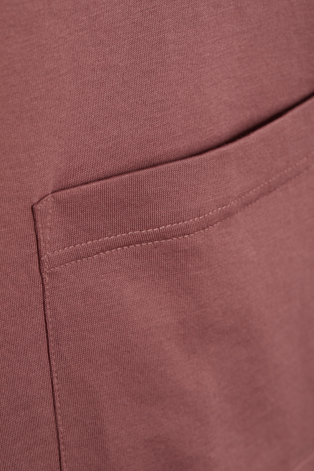 Detailbild Nachthemd langarm von Comazo in der Farbe Old Rose aus 100% merzerisierter Baumwolle mit Rundhalsausschnitt & Brusttasche