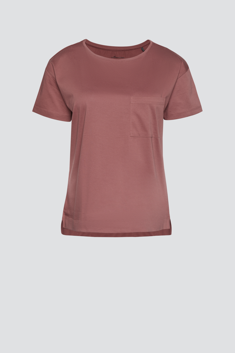 Produktbild Vorderansicht Schlafshirt von Comazo in der Farbe Old Rose aus 100% merzerisierter Baumwolle mit Rundhalsausschnitt & Brusttasche