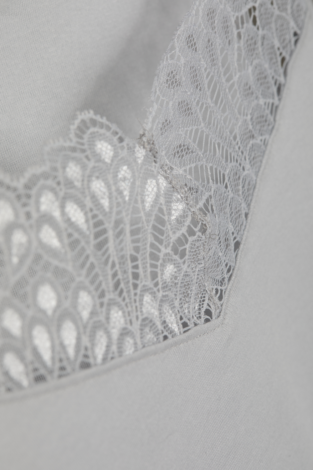 Detailbild Comazo Spitzentop Achselträger Farbe Silber