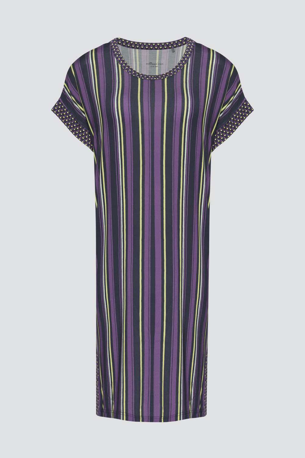 Produktbild Vorderansicht Comazo Damen Nachthemd kurzarm aus Micromodal Farbe Purple Stripe