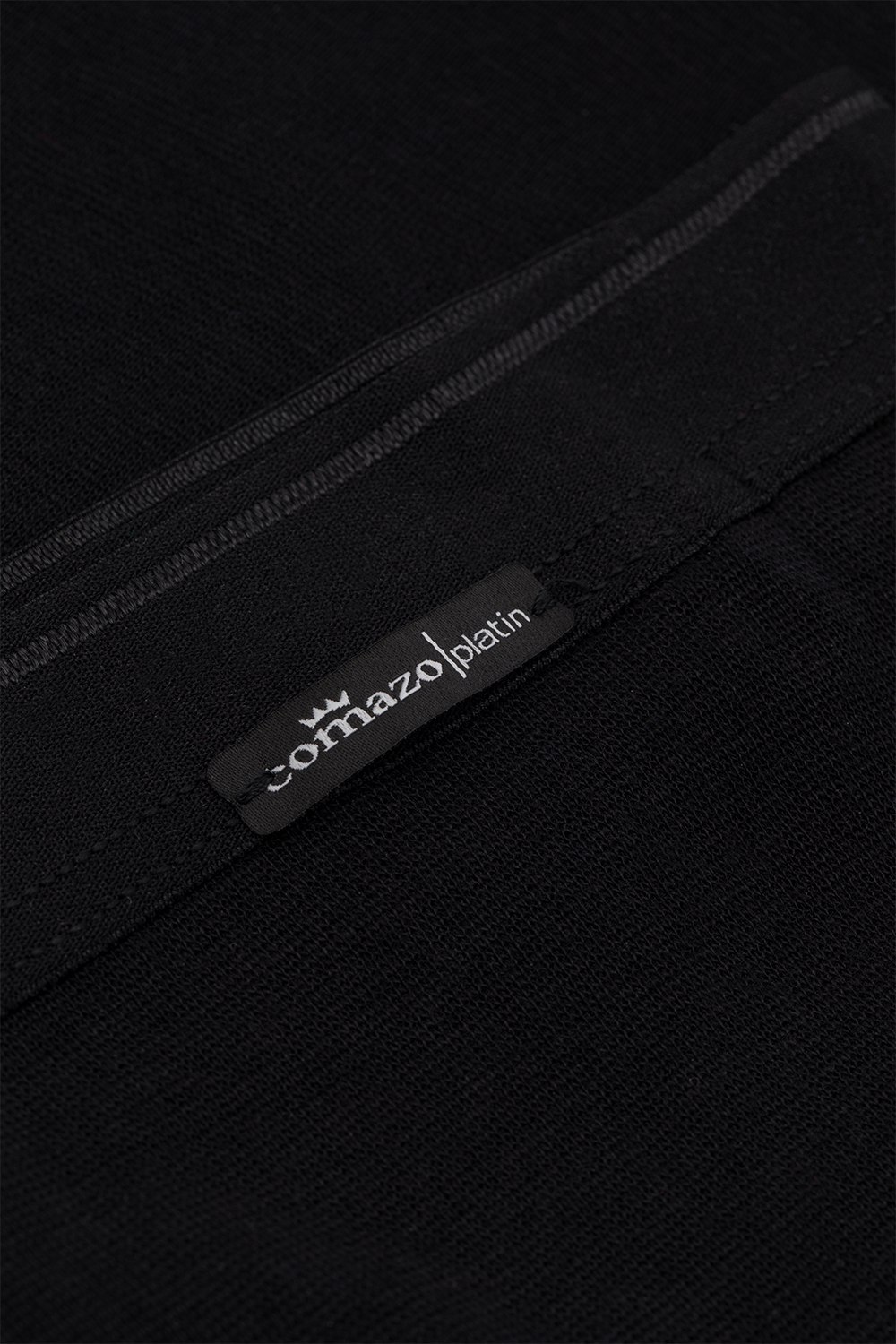 Detailbild Maxi-Slip von Comazo in der Farbe Schwarz Feinripp-Qualität