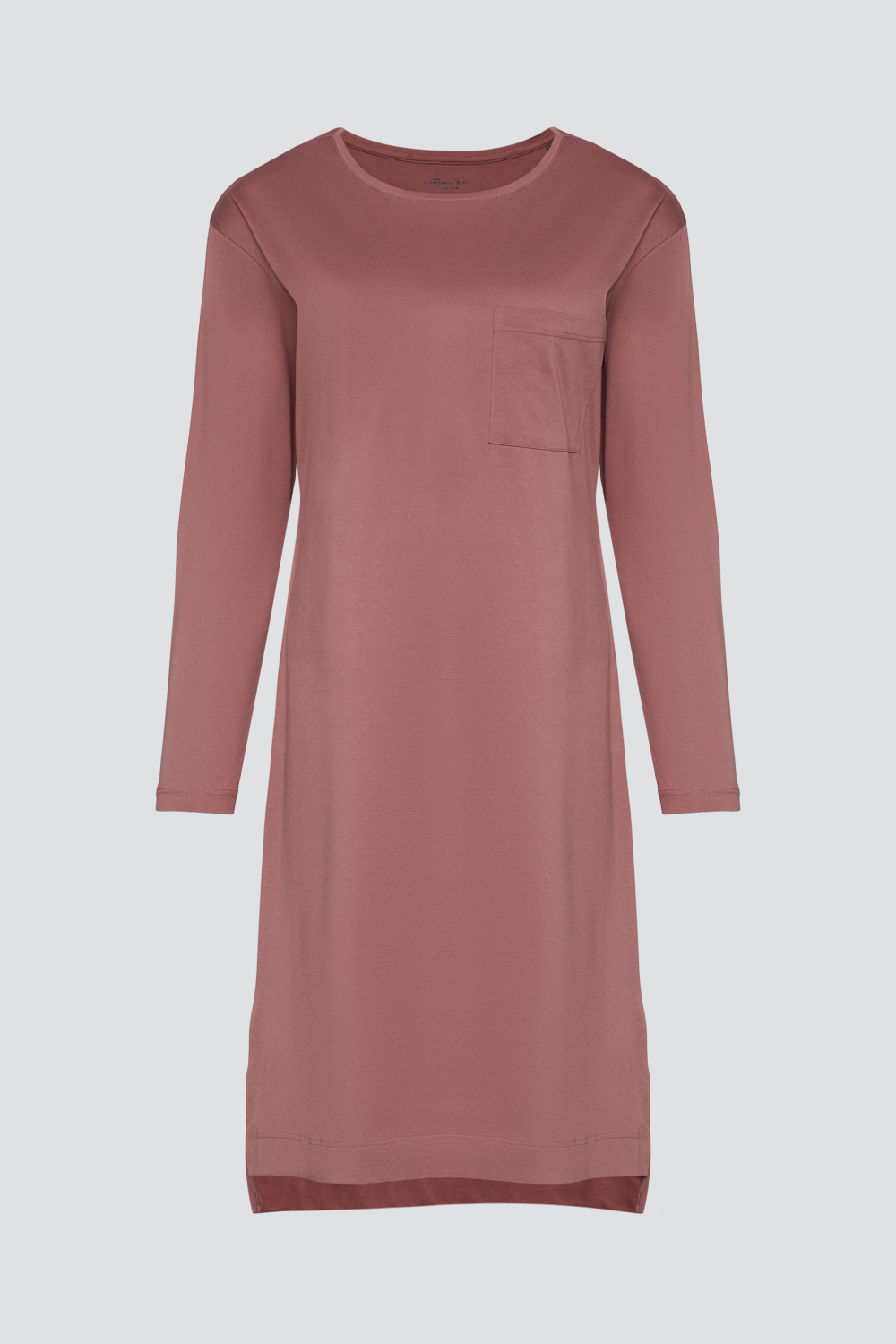 Produktbild Vorderansicht Nachthemd langarm von Comazo in der Farbe Old Rose aus 100% merzerisierter Baumwolle mit Rundhalsausschnitt & Brusttasche