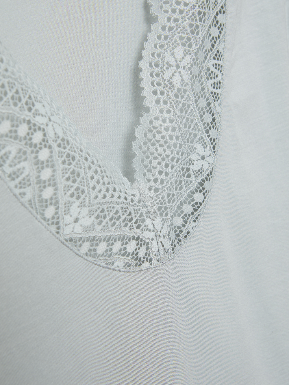 Detailbild Comazo Damen Unterhemd Farbe Grau aus Modal mit Spitze