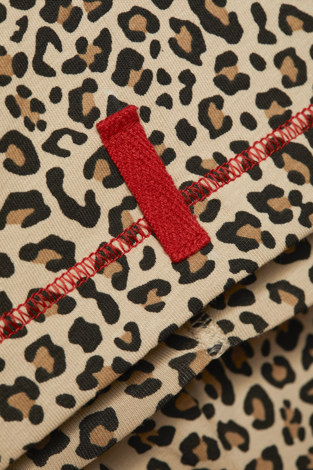 Detailbild Comazo Damen Shirt Halbarm mit Leo Print