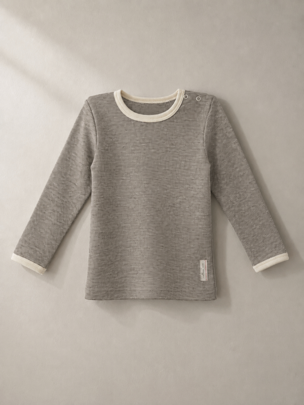 Baby shirt with wool and silk