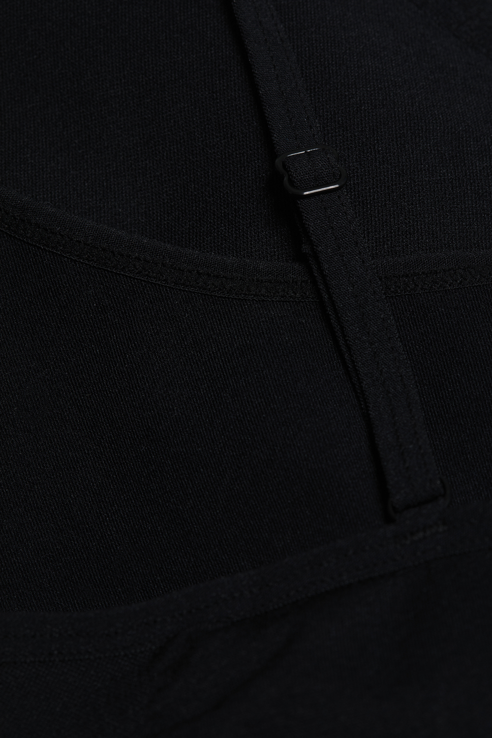 Detailbild Comazo Damen Shapewear Unterhemd mit Spaghettiträger Farbe Black Beauty