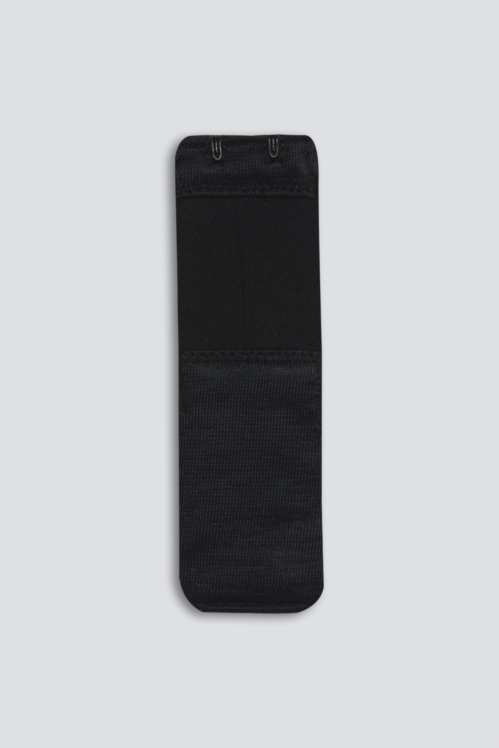 Produktbild Rückansicht BH-Verlängerung von Comazo in der Farbe Schwarz mit 2-Haken-Ösen-Verschluss zur Erweiterung des Unterbrustumfangs