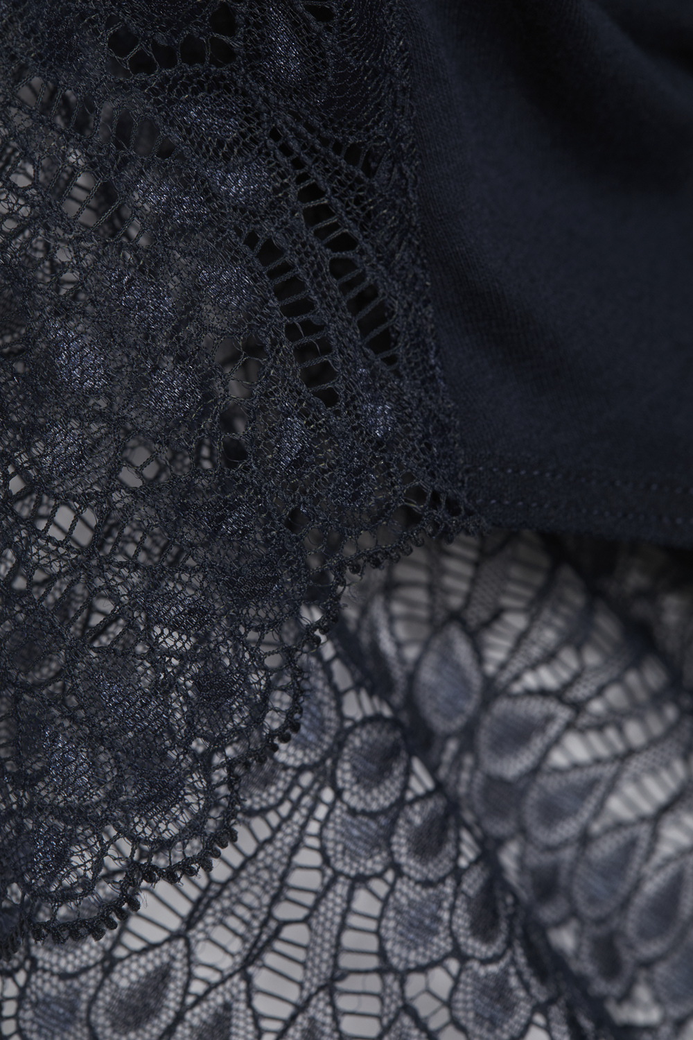 Detailbild Comazo Maxislip mit Spitze Farbe Marine