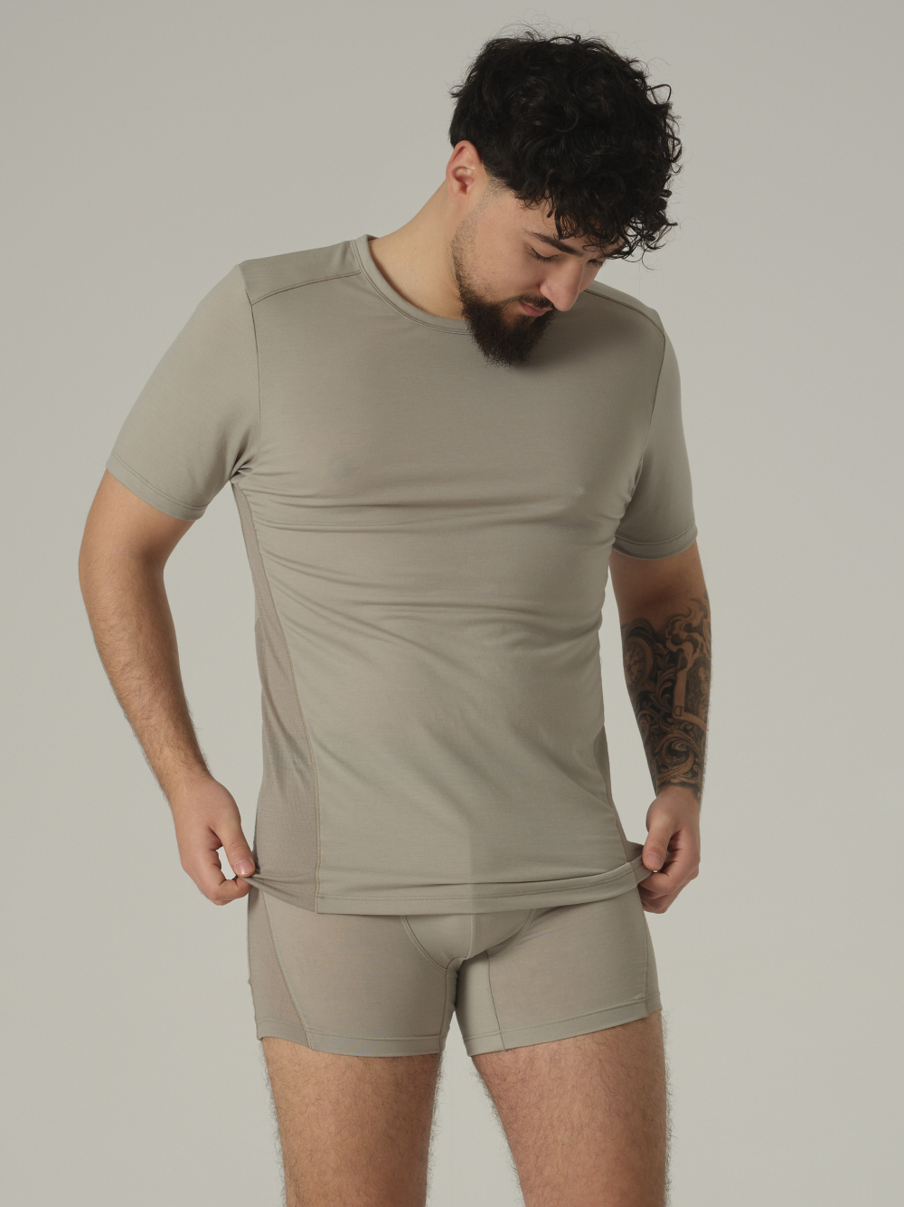 Robustes Merinowolle-Shirt Kurzarm | Innovative Stricktechnologie